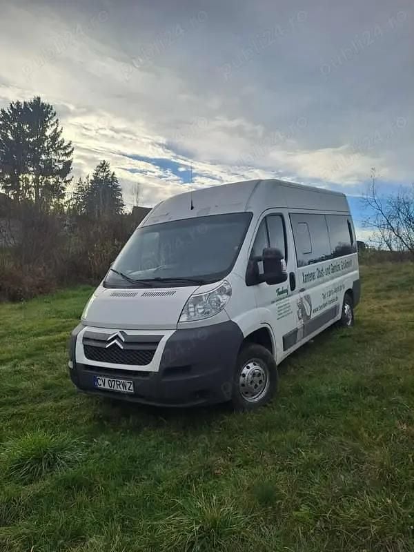 Alb Utilizat 2012 Citroën Jumper Monovolum | 5.999 EUR (Super Preț) - Imagine 1/4