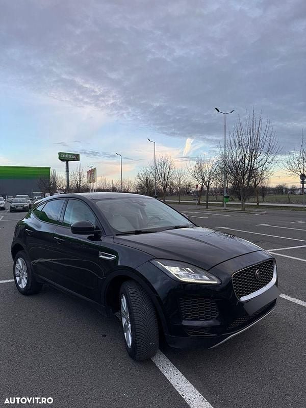 Second-hand Jaguar E-Pace R-Dynamic 150 CP (110 kW) 2019 Culoarenegru SUV