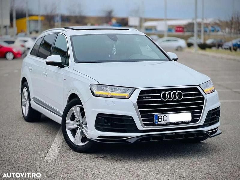 Culoarealb Second-hand 2017 Audi Q7 S-Line SUV | 23.950 EUR (Super Preț) - Imagine 1/4
