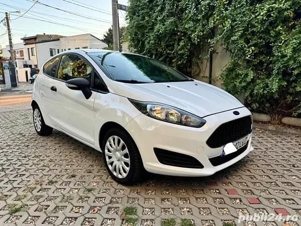 Utilizat 2017 Ford Fiesta Hatchback | 3.990 EUR (Super Preț) - Imagine 1/4