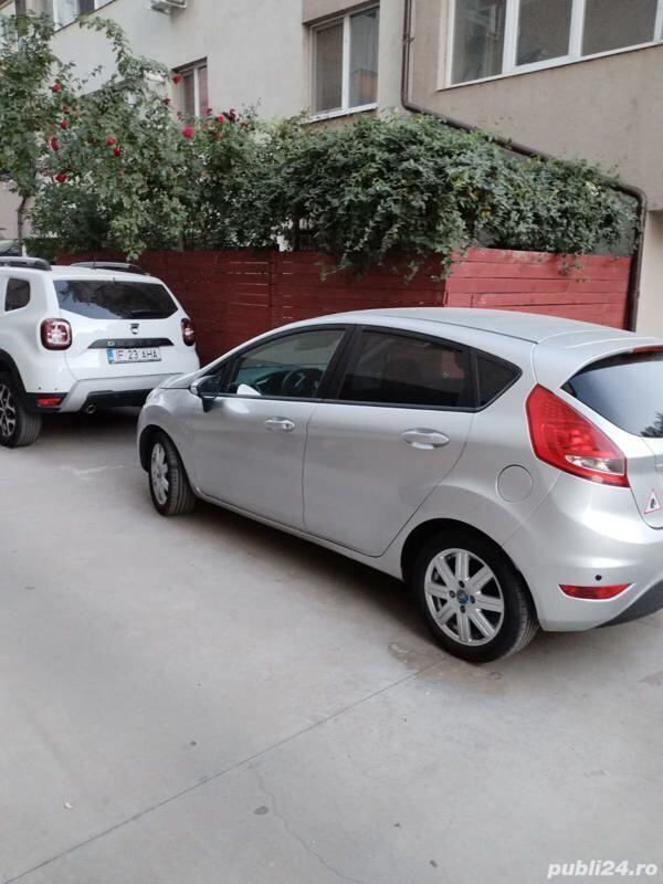 Utilizat 2009 Ford Fiesta Hatchback | 3.450 EUR - Imagine 1/4