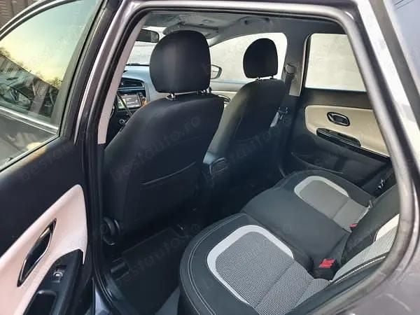 Utilizat 2017 Kia Ceed Hatchback | 5.450 EUR (Super Preț) - Imagine 1/4