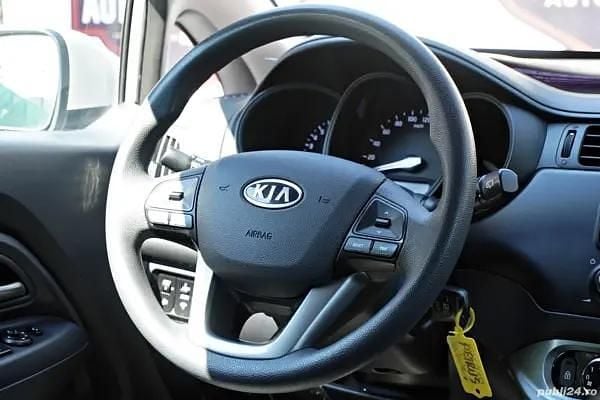 Second-hand Kia Rio 90 CP (66 kW) 2012 Hatchback