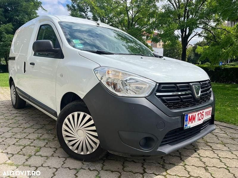 Culoarealb Utilizat 2018 Dacia Dokker Lauréate Van | 6.390 EUR (Preț bun) - Imagine 1/4