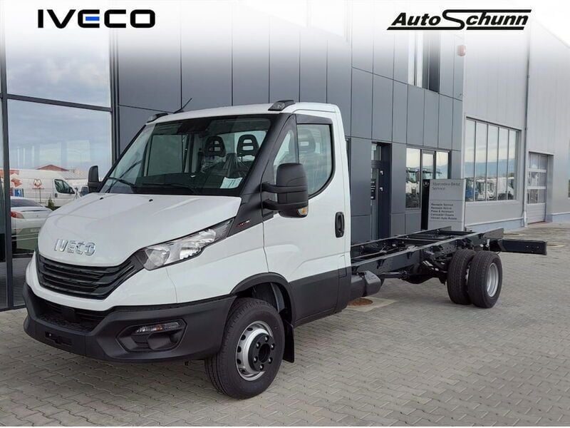 Utilizat 2023 Iveco Daily | 40.822 EUR - Imagine 1/4