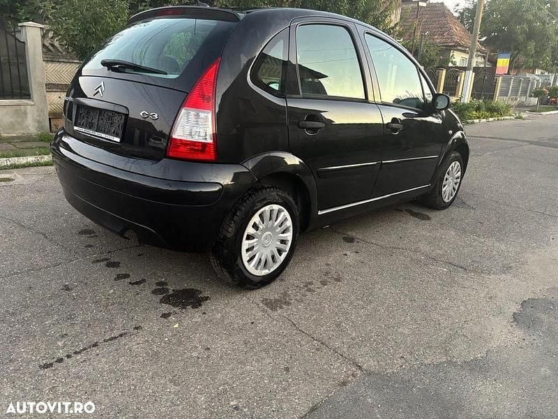 Culoarenegru Utilizat 2010 Citroën C3 Advance Hatchback | 1.690 EUR - Imagine 1/4