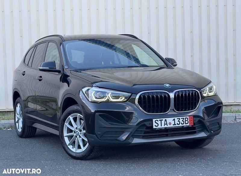Negru Utilizat 2022 BMW X1 Sport Line SUV | 19.500 EUR (Super Preț) - Imagine 1/4