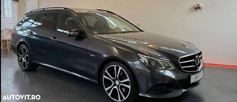 Culoaregri Utilizat 2015 Mercedes E300 Break | 15.750 EUR - Imagine 1/4