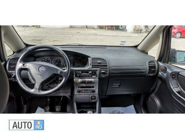 Argintiu Utilizat 2003 Opel Zafira Monovolum | 1.699 EUR (Preț OK) - Imagine 1/4