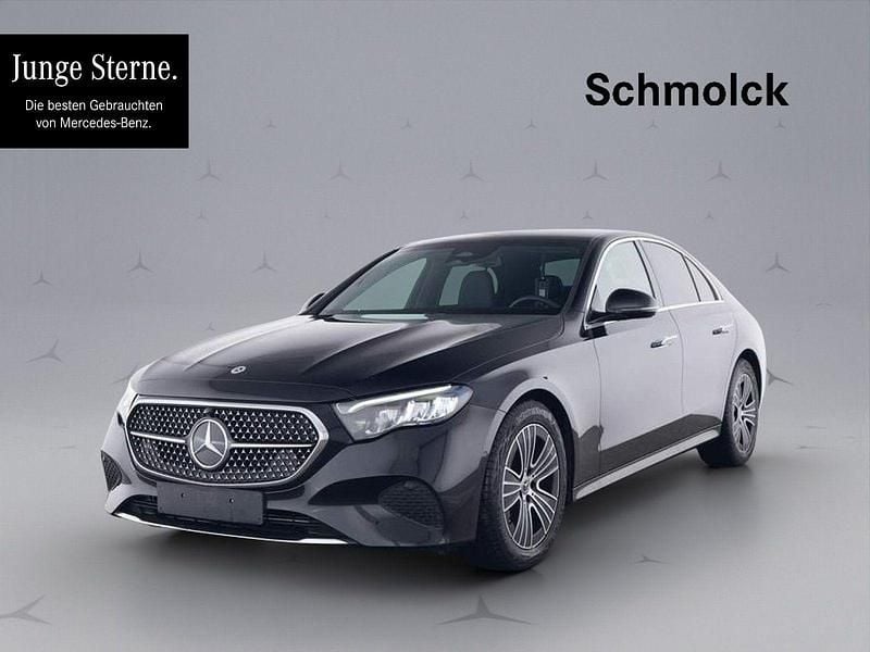 Utilizat 2023 Mercedes E200 Avantgarde | 51.292 EUR (Puțin scump) - Imagine 1/1