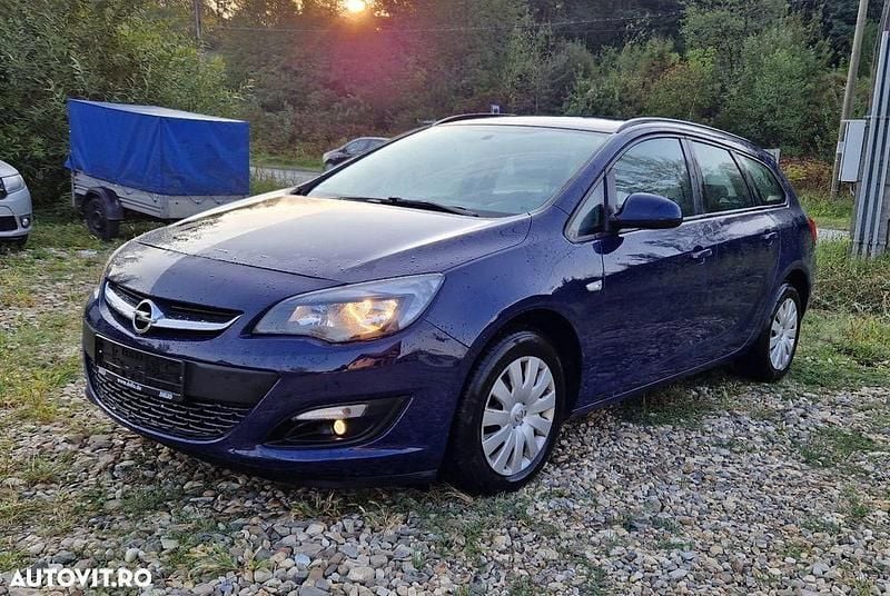 Albastru Utilizat 2015 Opel Astra Edition Break | 4.190 EUR (Super Preț) - Imagine 1/4