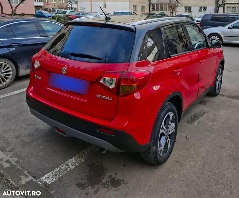 Second-hand Suzuki Vitara 120 CP (88 kW) 2017 Culoarerosu SUV