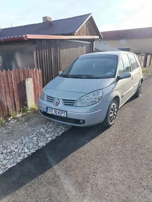 Utilizat 2005 Renault Scénic II Monovolum | 1.750 EUR - Imagine 1/3