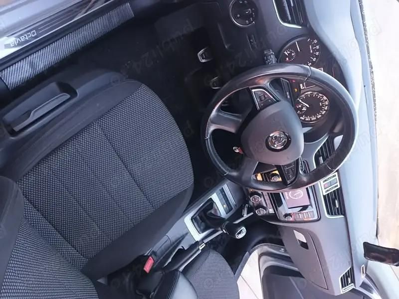Utilizat 2014 Skoda Octavia Berlinǎ | 11.100 EUR (Preț OK) - Imagine 1/4