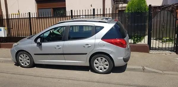 Gri Utilizat 2010 Peugeot 207 Break | 4.250 EUR - Imagine 1/4