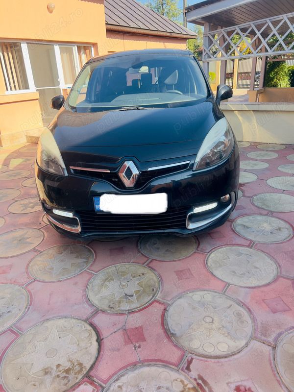 Negru Utilizat 2012 Renault Grand Scénic III Monovolum | 6.500 EUR (Scump) - Imagine 1/4