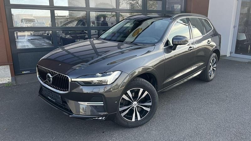 Second-hand Volvo XC60 Pro 197 CP (144 kW) 2022 SUV