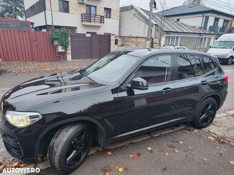 Culoarenegru Utilizat 2018 BMW X3 Luxury Line SUV | 23.990 EUR (Preț OK) - Imagine 1/4