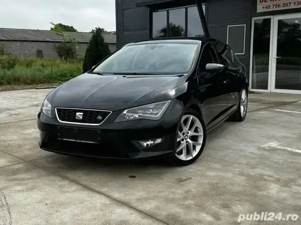 Negru Utilizat 2012 Seat Leon FR Hatchback | 6.899 EUR (Preț OK) - Imagine 1/4