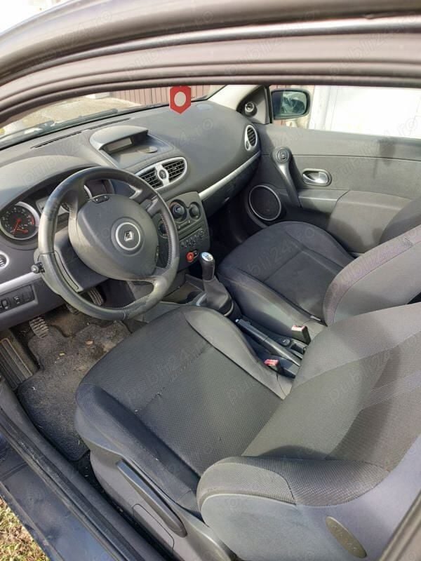 Utilizat 2006 Renault Clio II Hatchback | 2.200 EUR - Imagine 1/4