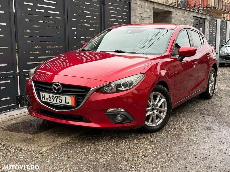 Culoarerosu Second-hand 2014 Mazda 3 Center-Line Hatchback | 9.250 EUR (Preț OK) - Imagine 1/4