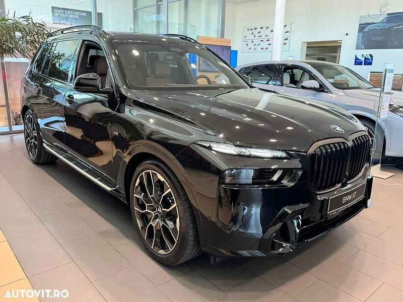 Nouă BMW X7 Comfort Edition 381 CP (280 kW) 2025 Negru SUV