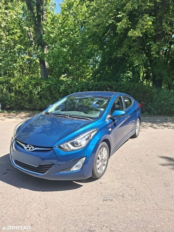 Albastru Utilizat 2015 Hyundai Elantra Berlinǎ | 9.600 EUR (Preț OK) - Imagine 1/4