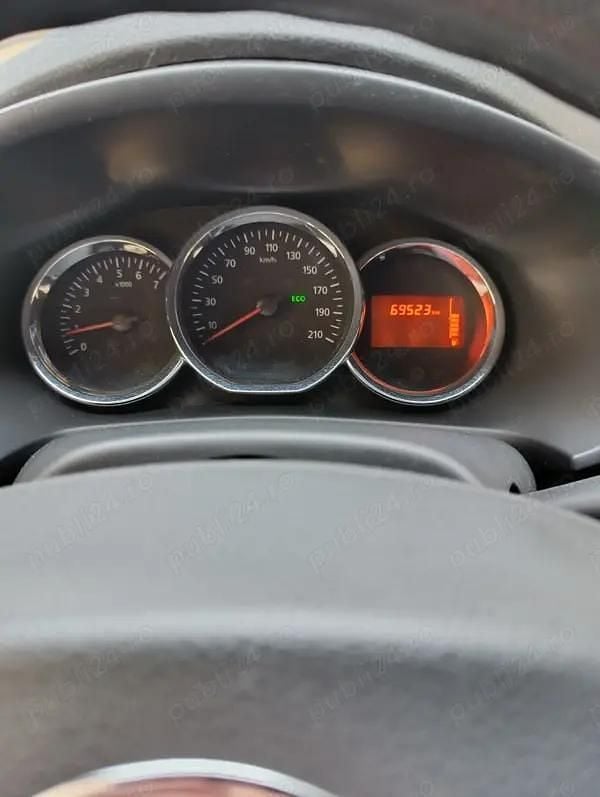 Second-hand Dacia Logan Ambiance 90 CP (66 kW) 2015 Berlinǎ