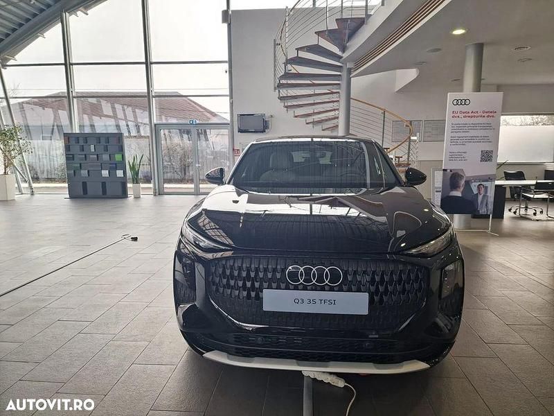 Nouă Audi Q3 150 CP (110 kW) 2025 Culoarenegru SUV