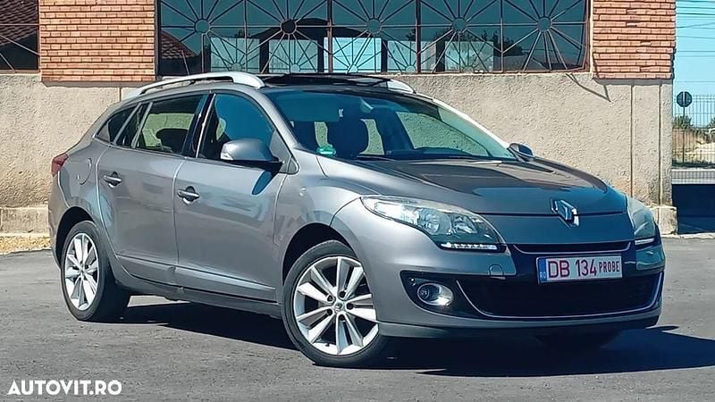 Culoaregri Second-hand 2012 Renault Mégane GrandTour LIMITED Break | 4.699 EUR (Preț OK) - Imagine 1/4