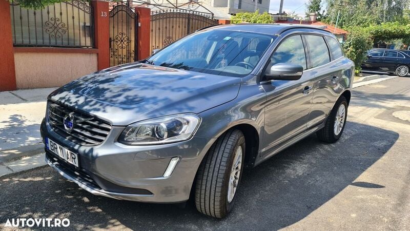 Gri Utilizat 2016 Volvo XC60 Summum SUV | 14.500 EUR (Super Preț) - Imagine 1/4