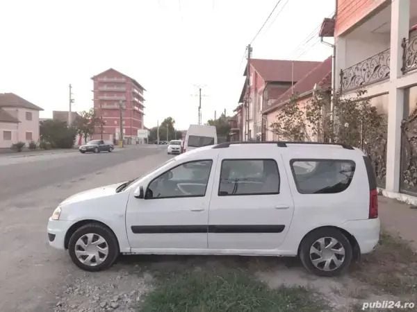 Alb Utilizat 2009 Dacia Logan MCV Break | 1.950 EUR (Preț bun) - Imagine 1/4