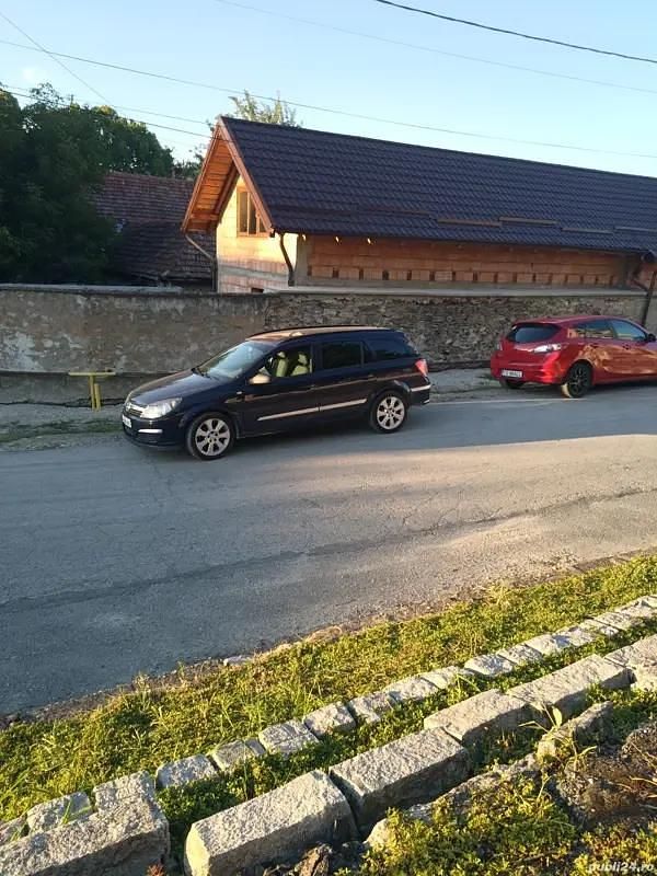 Utilizat 2006 Opel Astra Break | 1.650 EUR (Preț OK) - Imagine 1/4