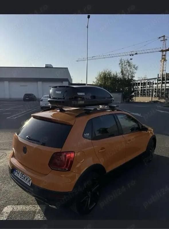 Second-hand VW Polo Cross 130 CP (95 kW) 2014 Portocaliu Hatchback