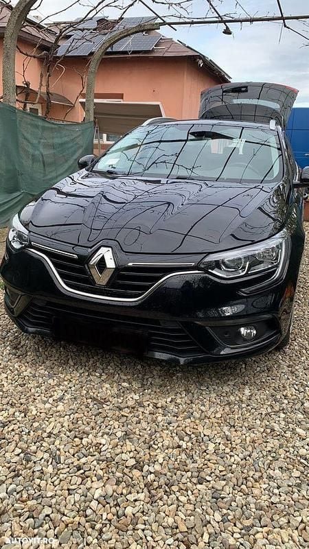 Negru Utilizat 2019 Renault Mégane GrandTour Zen Break | 9.650 EUR (Preț OK) - Imagine 1/4