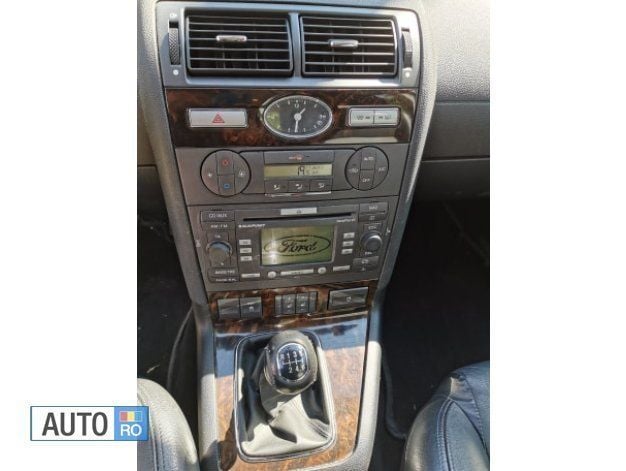 Second-hand Ford Mondeo 140 CP (102 kW) 2007 Argintiu Break