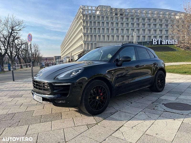 Second-hand Porsche Macan 360 CP (264 kW) 2018 Culoarenegru SUV