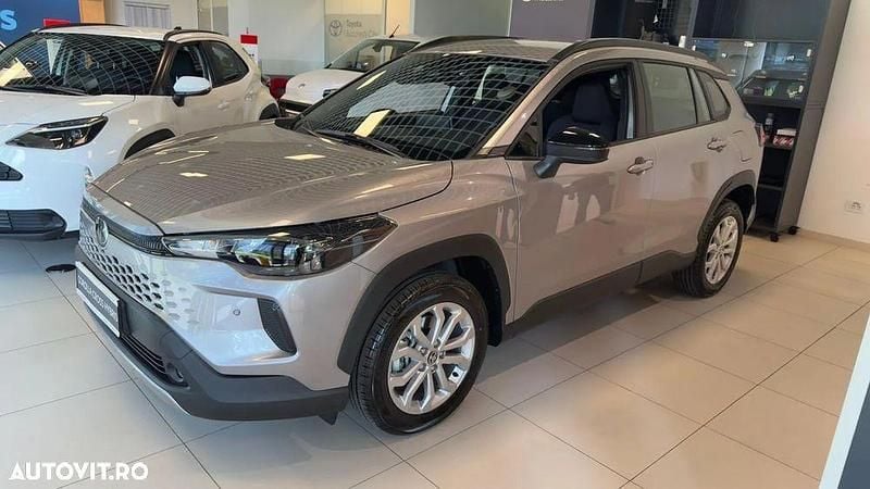 Culoareargint Nouă 2025 Toyota Corolla SUV | 34.390 EUR (Scump) - Imagine 1/4