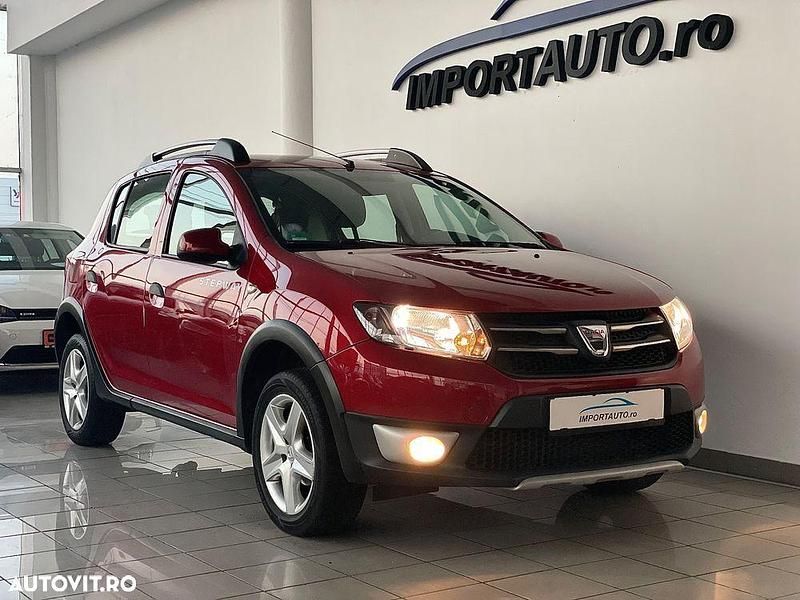 Alte culori Utilizat 2013 Dacia Sandero Prestige Hatchback | 4.990 EUR (Puțin scump) - Imagine 1/4