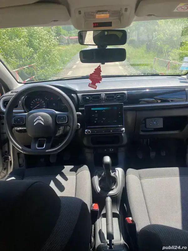 Second-hand Citroën C3 100 CP (73 kW) 2018 Hatchback