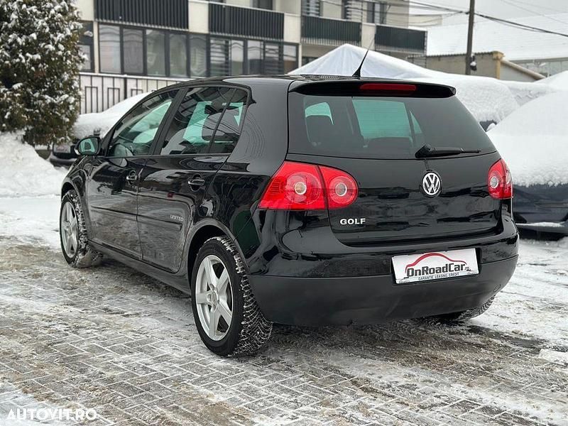 Second-hand VW Golf VI United 102 CP (75 kW) 2008 Culoarenegru Hatchback
