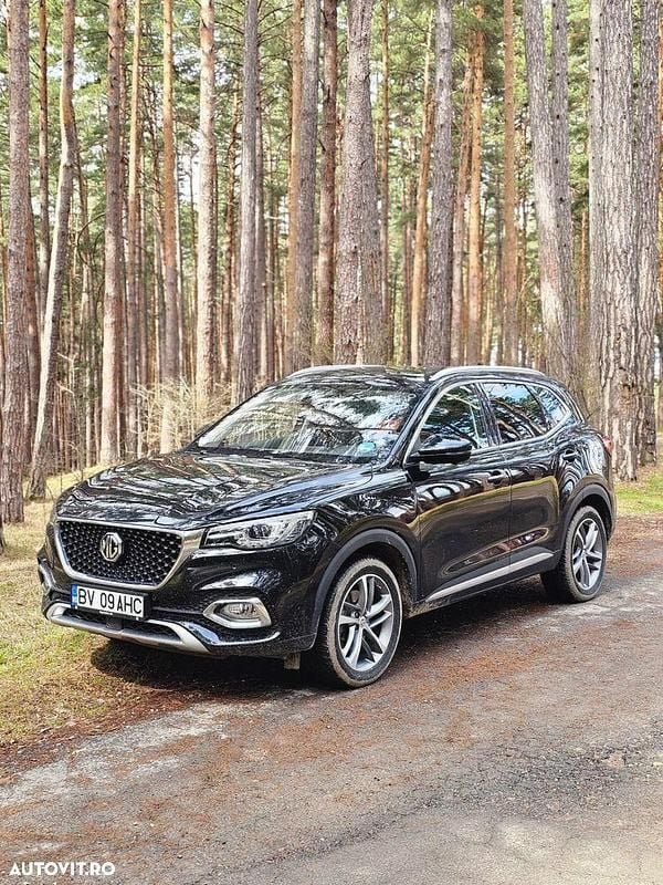 Culoarenegru Utilizat 2022 MG EHS Luxury SUV | 21.600 EUR (Preț OK) - Imagine 1/4