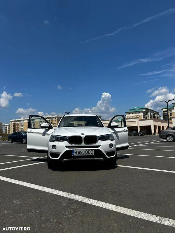 Alb Utilizat 2017 BMW X3 Advantage SUV | 13.900 EUR (Super Preț) - Imagine 1/4