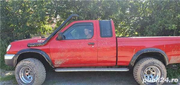 Second-hand 2001 Nissan PickUp 2.5 Diesel 140 CP (4.900 €) | Mureș |  AutoUncle