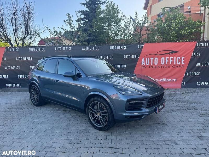 Albastru Utilizat 2018 Porsche Cayenne S SUV | 49.990 EUR (Scump) - Imagine 1/4