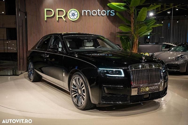 Second-hand Rolls Royce Ghost 571 CP (419 kW) 2022 Culoarenegru Berlinǎ