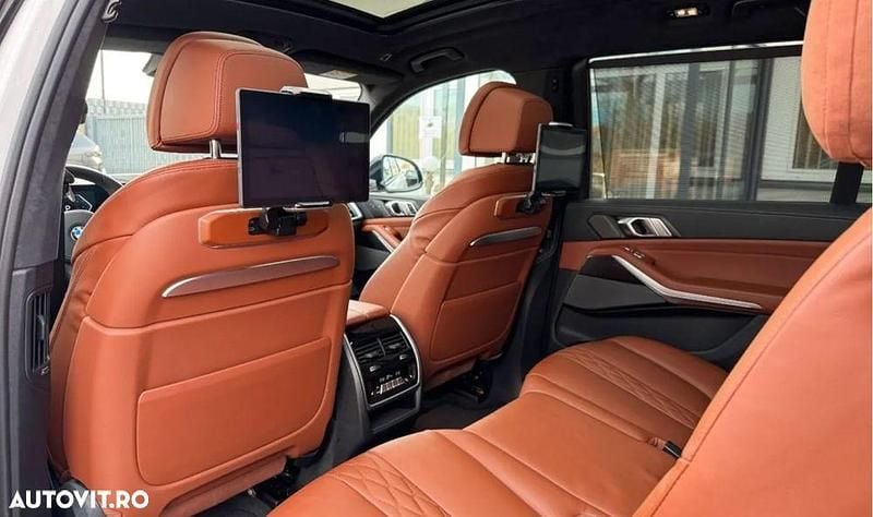 Culoarealb Utilizat 2023 BMW X7 Comfort Edition SUV | 95.590 EUR (Scump) - Imagine 1/4