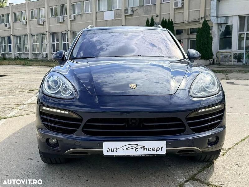 Culoarealbastru Utilizat 2010 Porsche Cayenne SUV | 18.900 EUR (Scump) - Imagine 1/4