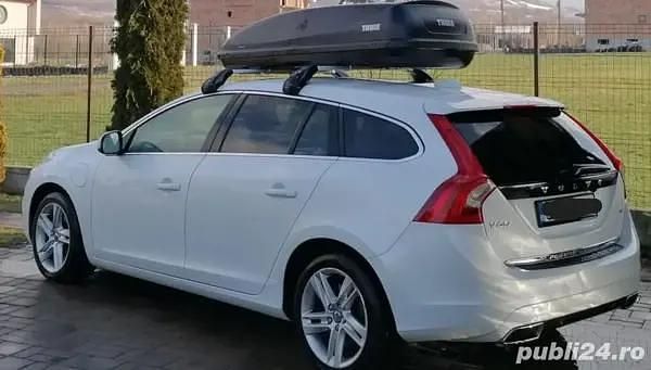 Utilizat 2015 Volvo V60 Break | 10.500 EUR (Preț OK) - Imagine 1/4