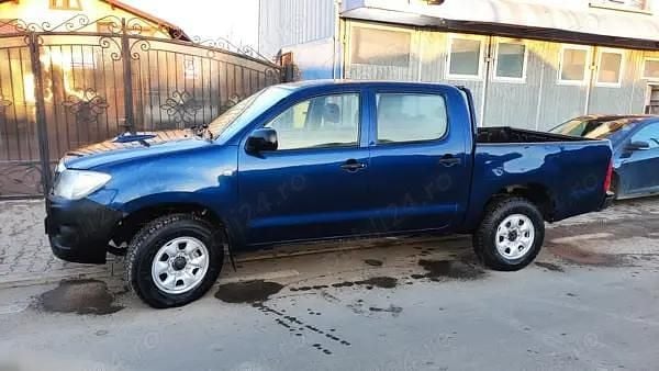 Second-hand Toyota HiLux 106 CP (77 kW) 2009 Pickup